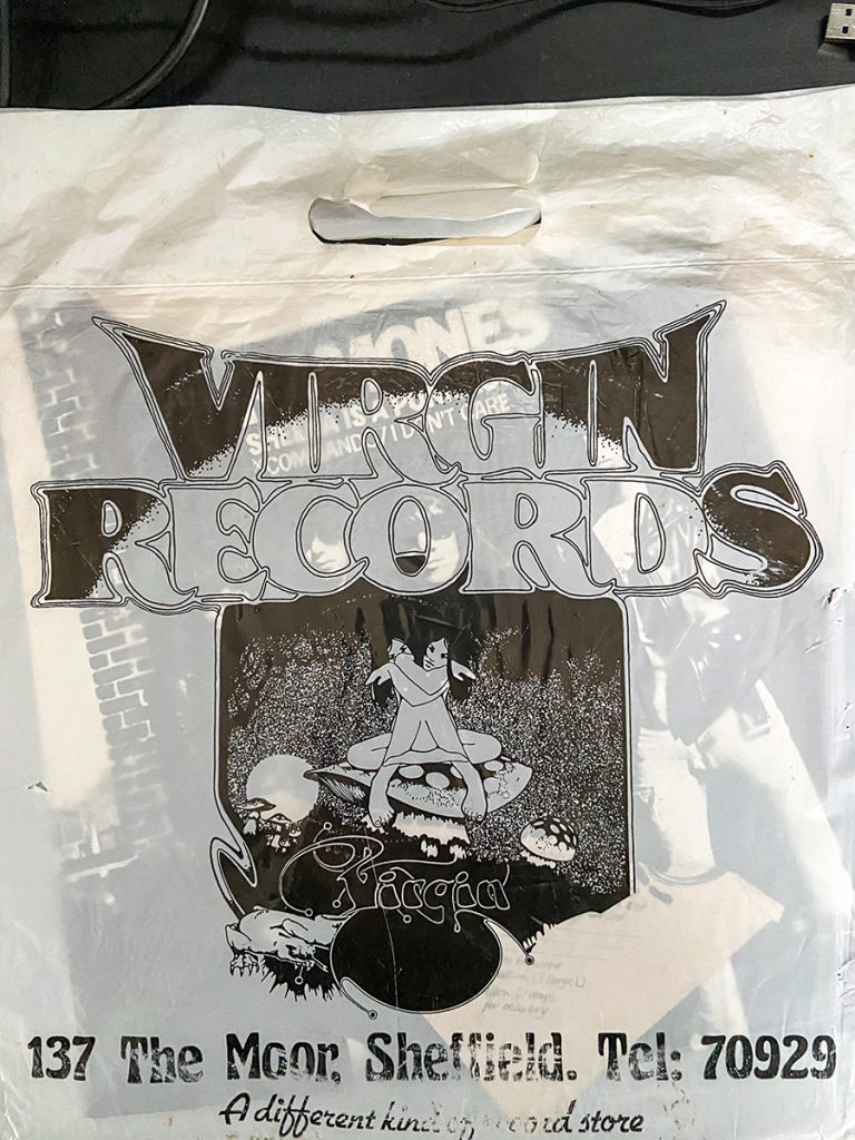 murpworks - musicfan6160 - A Virgin Plastic Bag - Virgin plastic bag I image