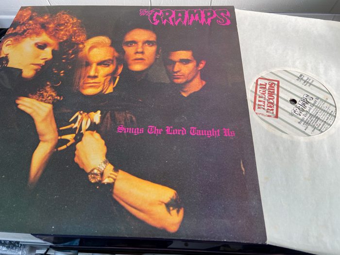 murpworks - musicfan6160 - The band that embodied Rock & Roll - The Cramps vinyl image