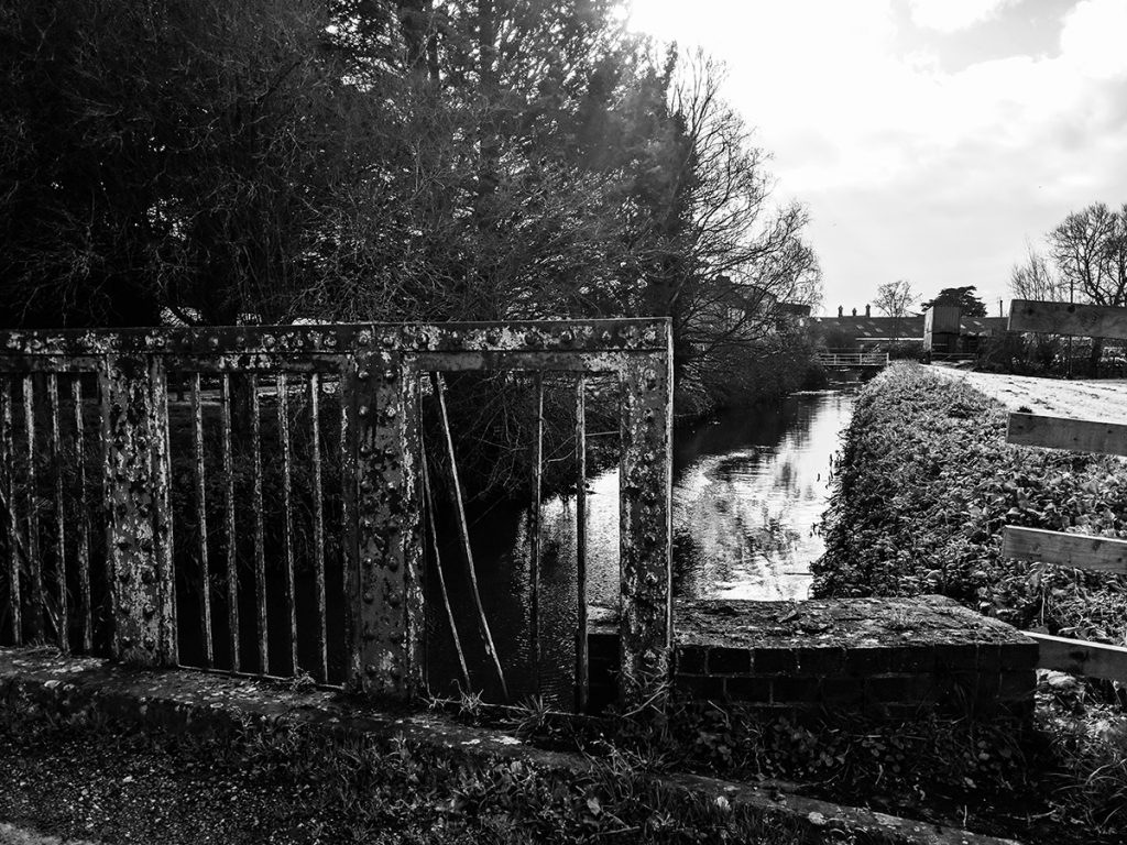 murpworks - In Search of an Abandoned Canal - iron bridge image